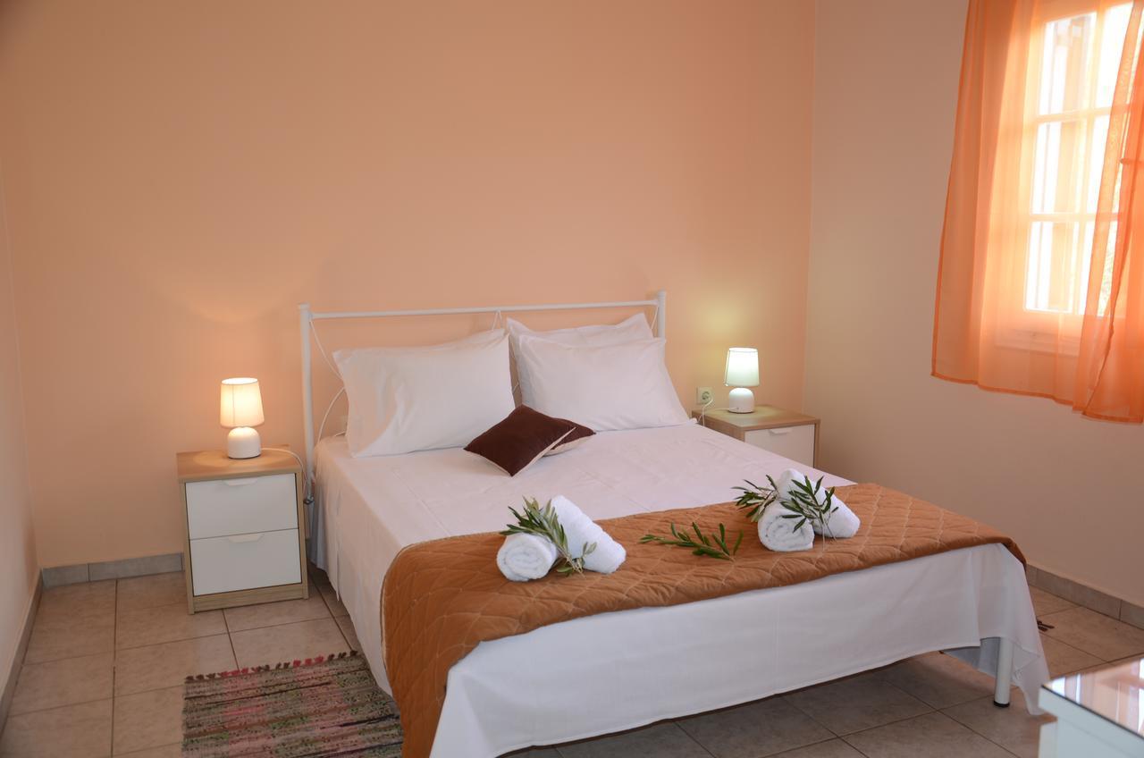 Villa Clementine Gaios Exteriör bild